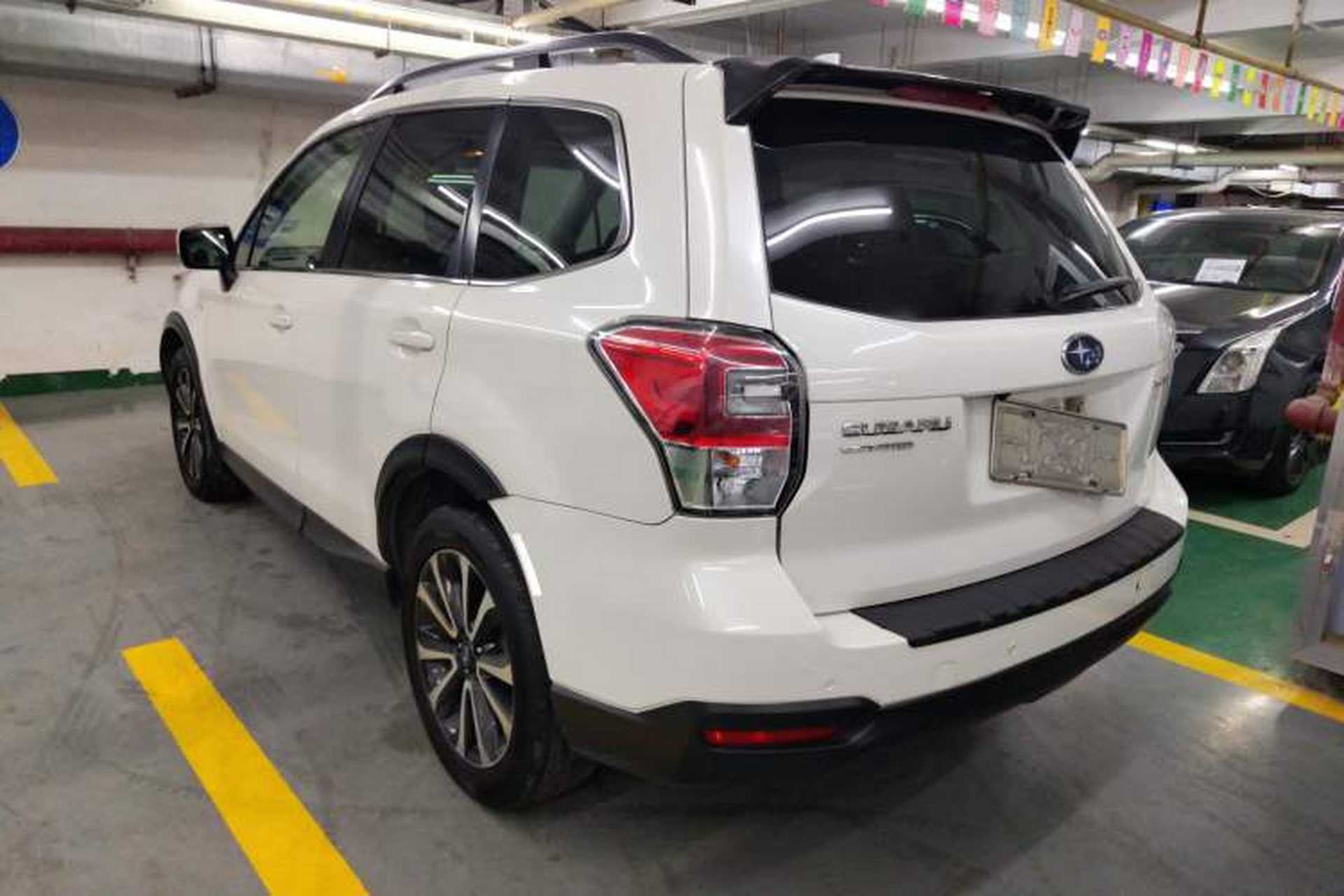 Used Subaru Forester 2018 2.0i Luxury Navigation Edition Exterior 3