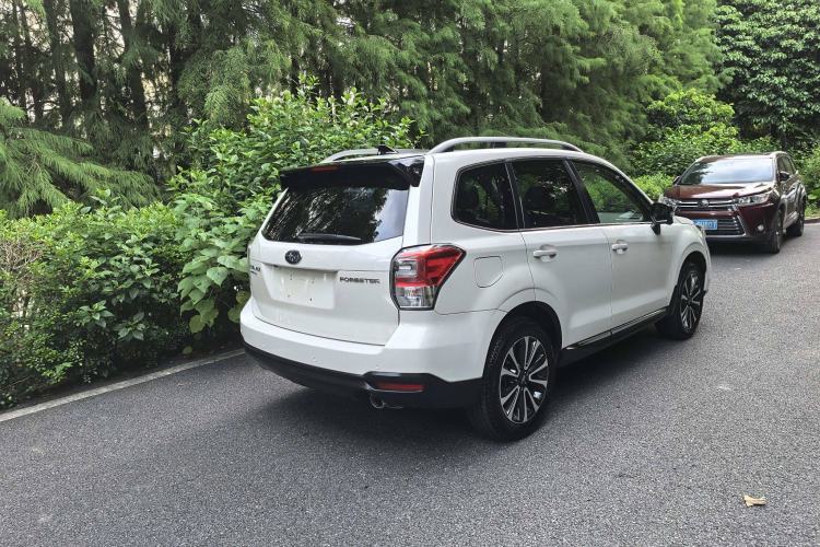 Used Subaru Forester 2018 2.0i Fashion Navigation Edition Exterior 4