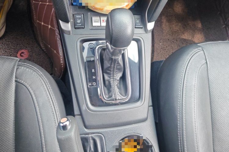 Used Subaru Forester 2018 2.0i Fashion Navigation Edition Gear Lever