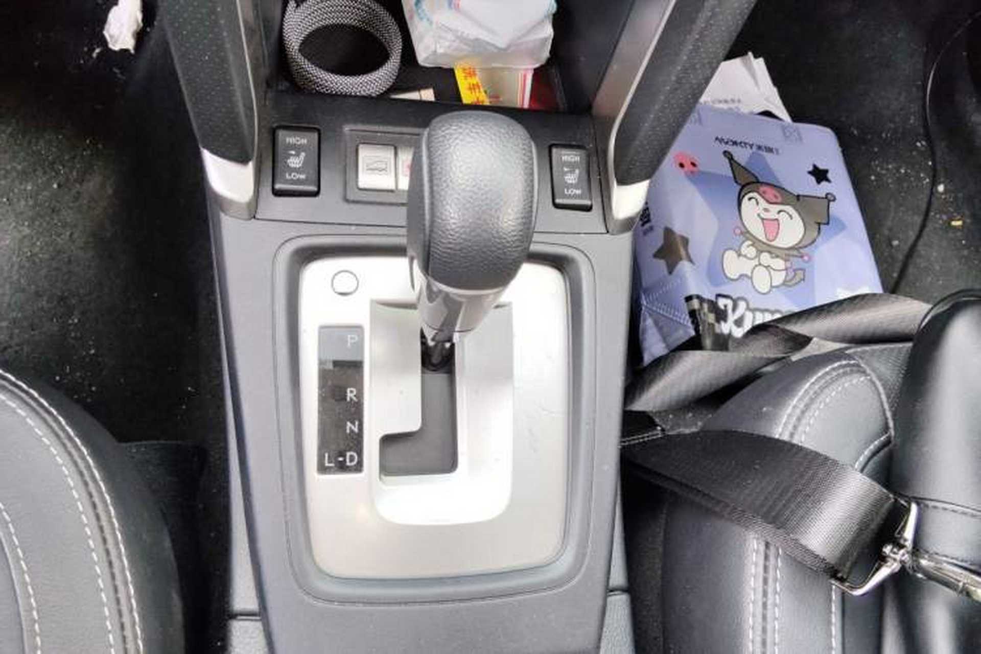 Used Subaru Forester 2018 2.0i Luxury Navigation Edition Gear Lever