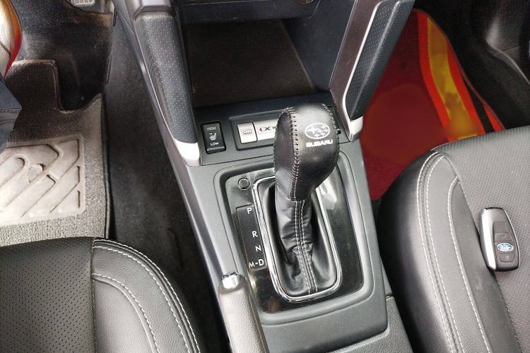 Used Subaru Forester 2018 2.5i Luxury Navigation Edition Gear Lever