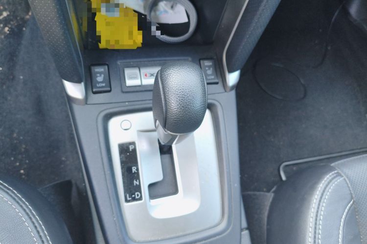 Used Subaru Forester 2018 2.0i Luxury Navigation Edition Gear Lever