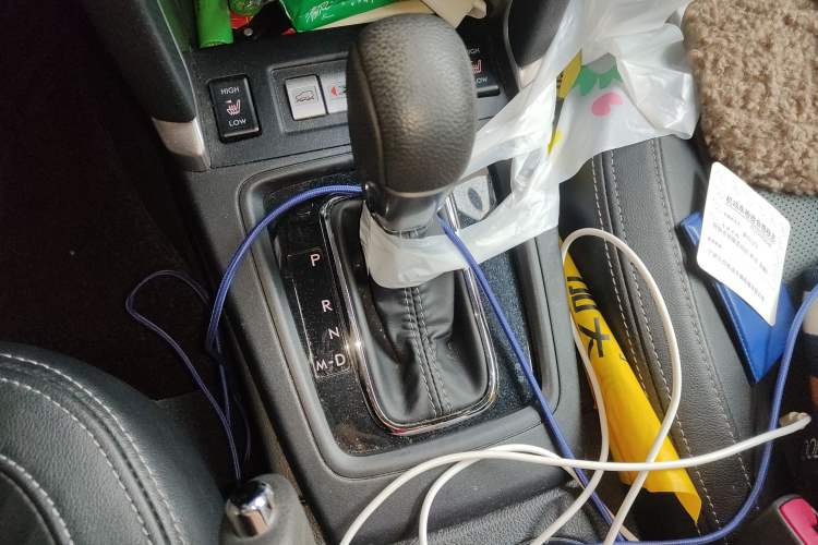 Used Subaru Forester 2018 2.5i Prestige Navigation Version with EyeSight Gear Lever