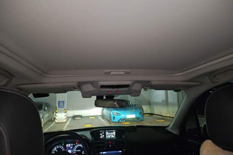 Used Subaru Forester 2018 2.5i Luxury Navigation Edition with EyeSight Headliner