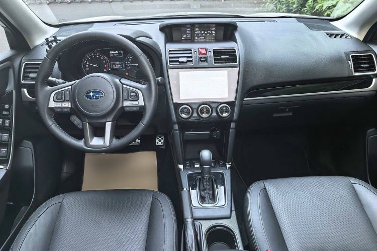 Used Subaru Forester 2018 2.0i Fashion Navigation Edition Interior 1