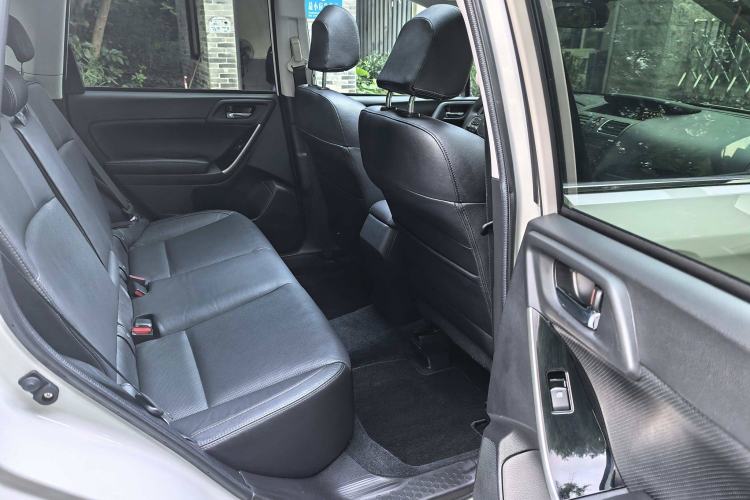 Used Subaru Forester 2018 2.0i Fashion Navigation Edition Interior 7