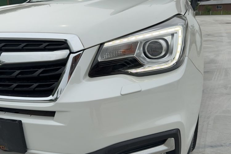 Used Subaru Forester 2018 2.5i Luxury Navigation Edition Left Front Headlight