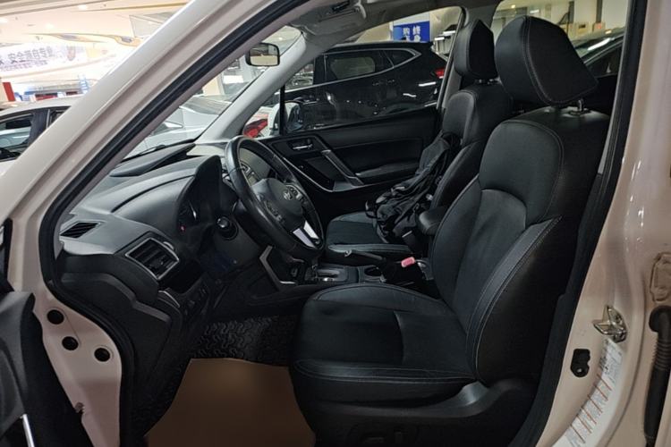 Used Subaru Forester 2018 2.0i Luxury Navigation Edition Left Front Seat