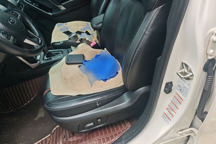 Used Subaru Forester 2018 2.5i Luxury Navigation Edition Left Front Seat