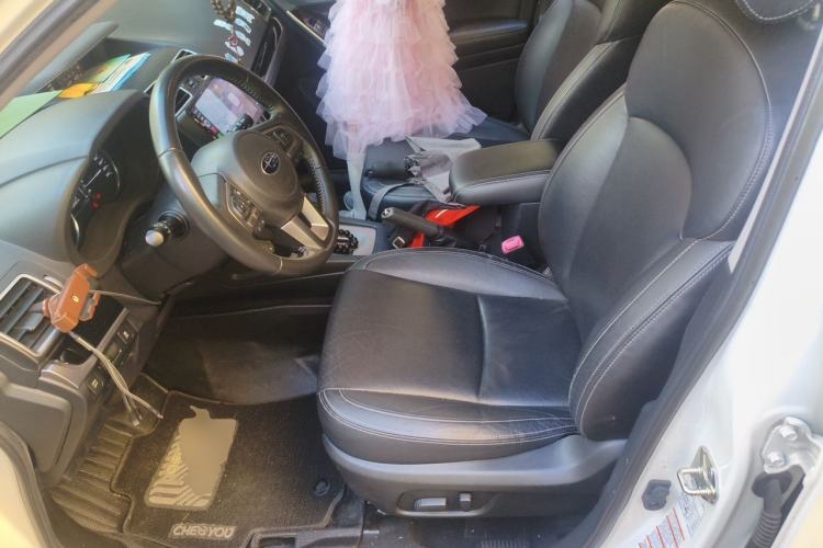 Used Subaru Forester 2018 2.0i Luxury Navigation Edition Left Front Seat