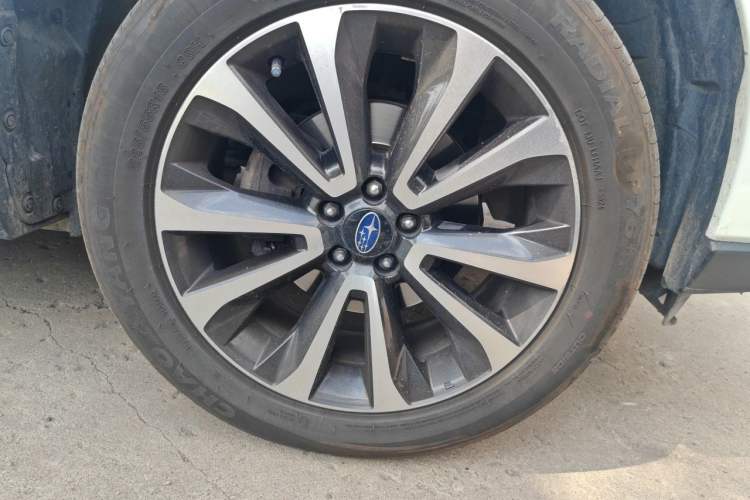 Used Subaru Forester 2018 2.0i Fashion Navigation Edition Right Front Wheel Hub