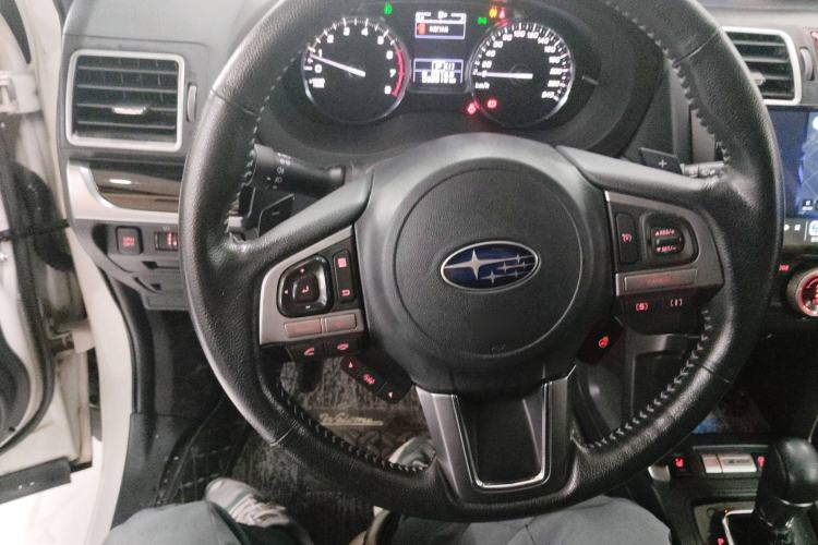 Used Subaru Forester 2018 2.5i Luxury Navigation Edition Steering Wheel