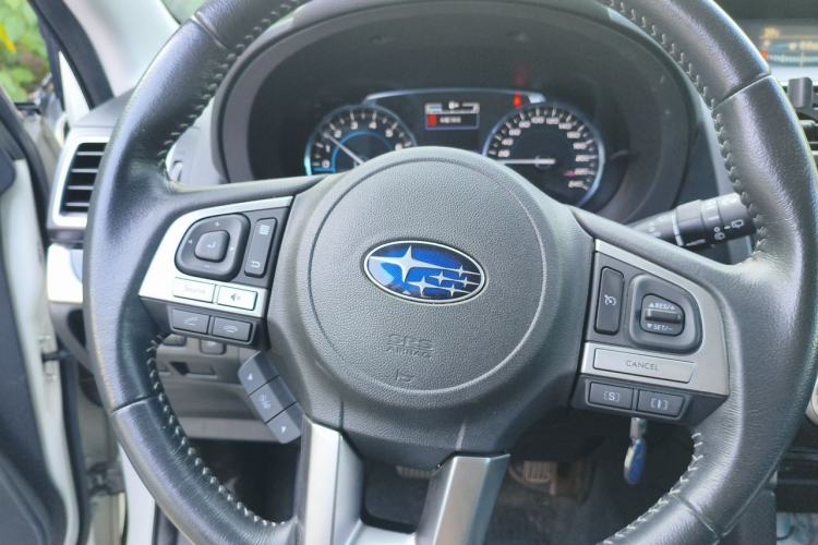 Used Subaru Forester 2018 2.0i Luxury Navigation Edition Steering Wheel
