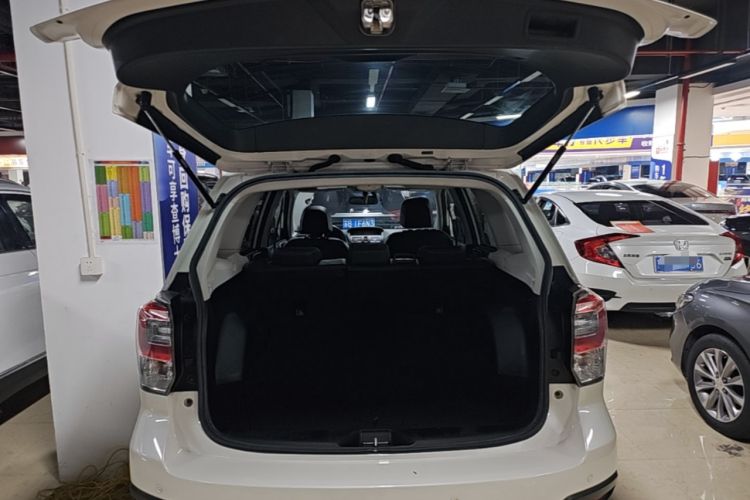 Used Subaru Forester 2018 2.0i Luxury Navigation Edition Trunk