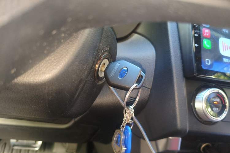 Used Subaru Forester 2018 2.0i Luxury Navigation Edition Vehicle Key