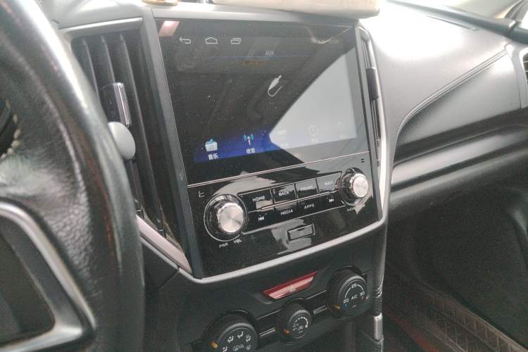 Used Subaru Forester 2019 2.0i Luxury Edition Audio And AC Panel