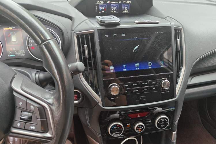 Used Subaru Forester 2019 2.0i Luxury Edition EyeSight Audio And AC Panel