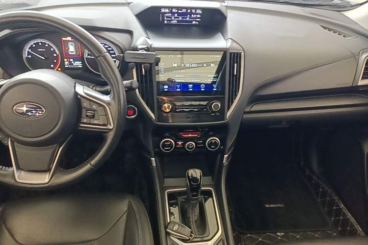 Used Subaru Forester 2019 2.0i Luxury Edition EyeSight Audio And AC Panel