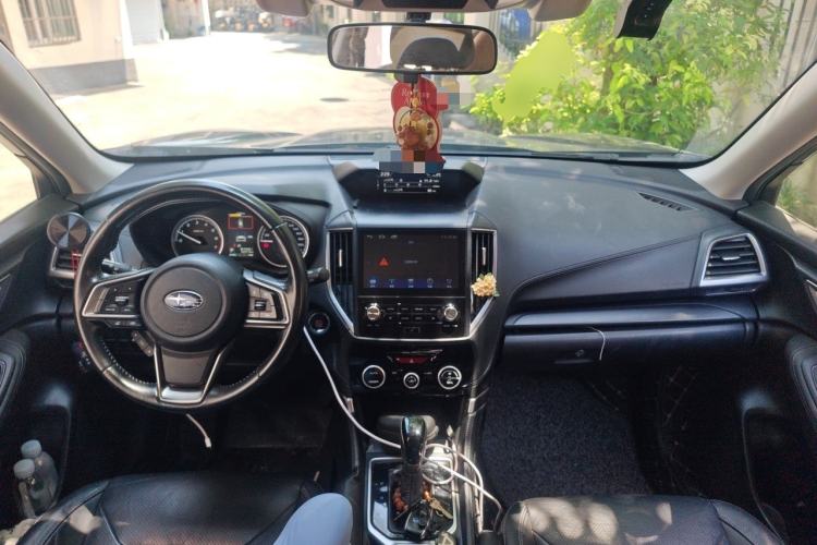 Used Subaru Forester 2019 2.0i Luxury Edition EyeSight Center Console