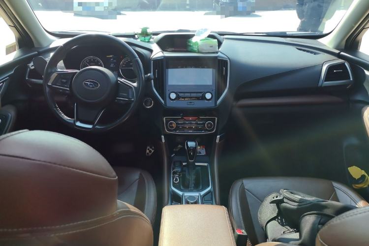 Used Subaru Forester 2019 2.0i Smart Engine Sport Edition Center Console