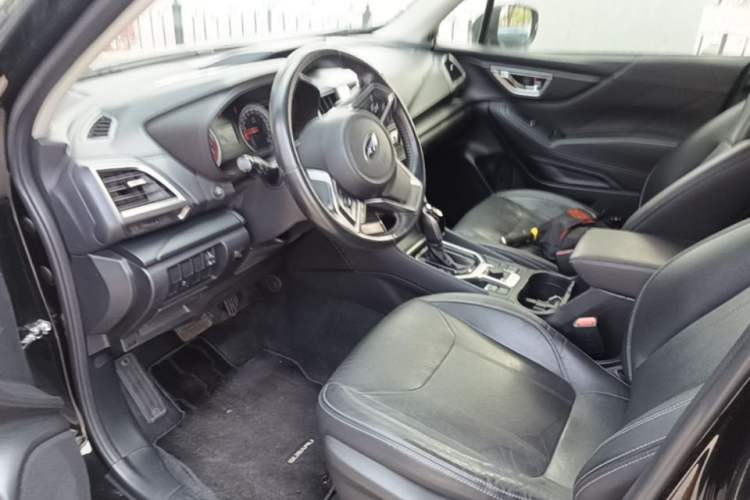 Used Subaru Forester 2019 2.0i Luxury Edition Driver Seat