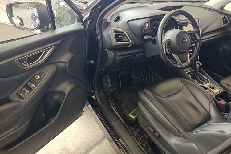 Used Subaru Forester 2019 2.0i Luxury Edition EyeSight Driver Seat