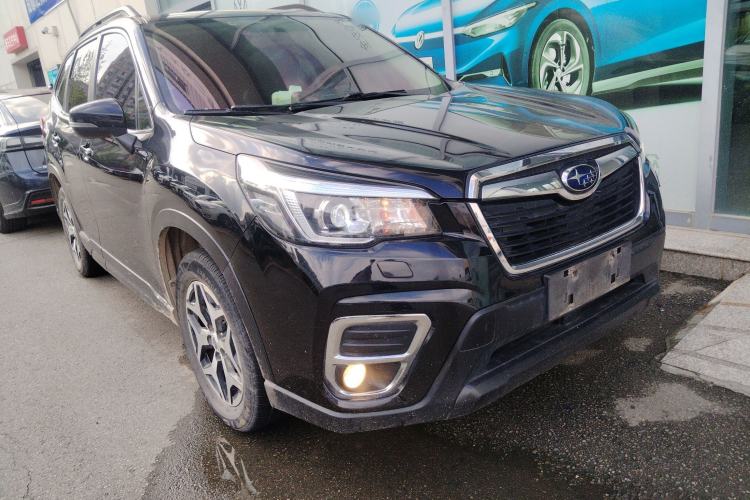 Used Subaru Forester 2019 2.0i Luxury Edition Exterior 2