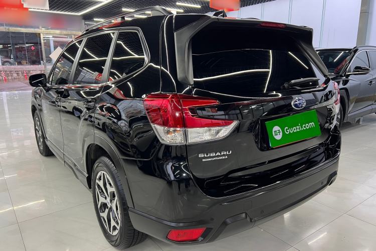 Used Subaru Forester 2019 2.0i Luxury Edition EyeSight Exterior 3