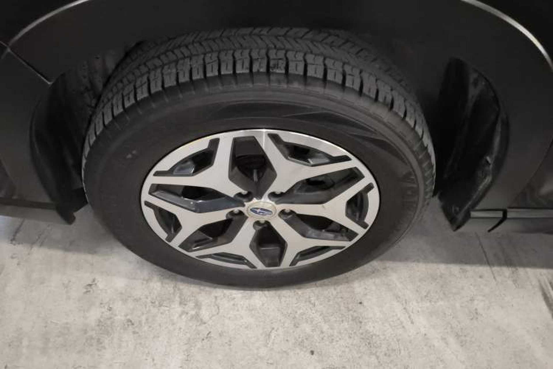 Used Subaru Forester 2019 2.0i Luxury Edition Exterior 4