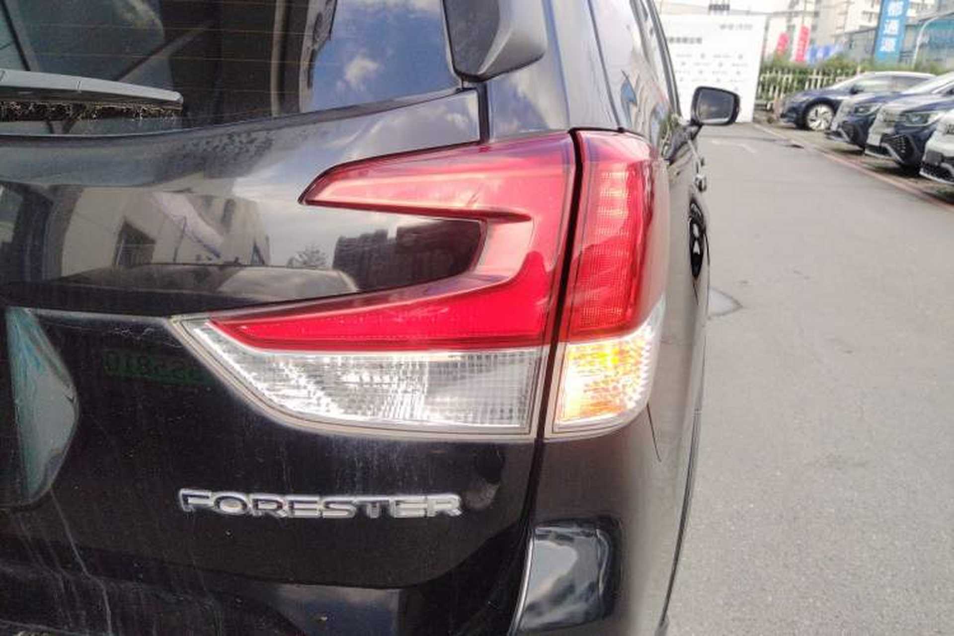 Used Subaru Forester 2019 2.0i Luxury Edition Exterior 6