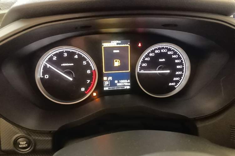 Used Subaru Forester 2019 2.0i Luxury Edition EyeSight Instrument Cluster