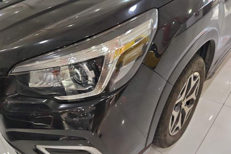 Used Subaru Forester 2019 2.0i Luxury Edition EyeSight Left Front Headlight
