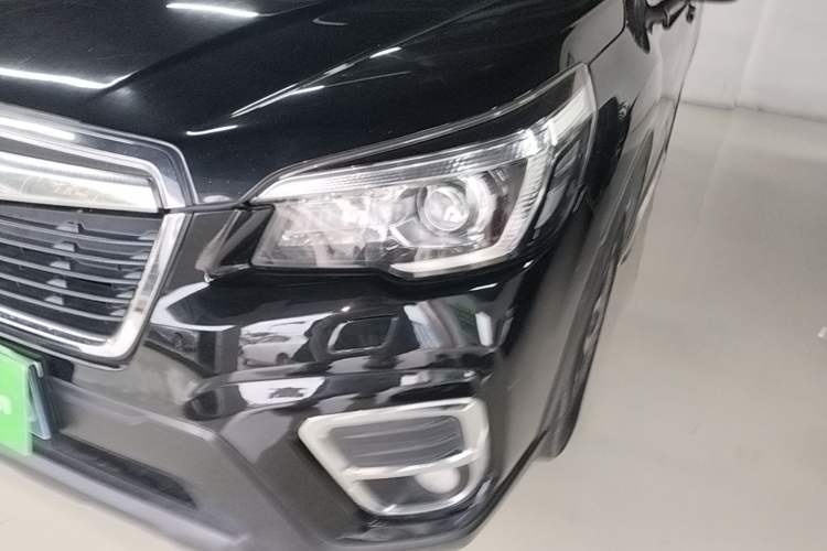 Used Subaru Forester 2019 2.0i Luxury Edition EyeSight Left Front Headlight