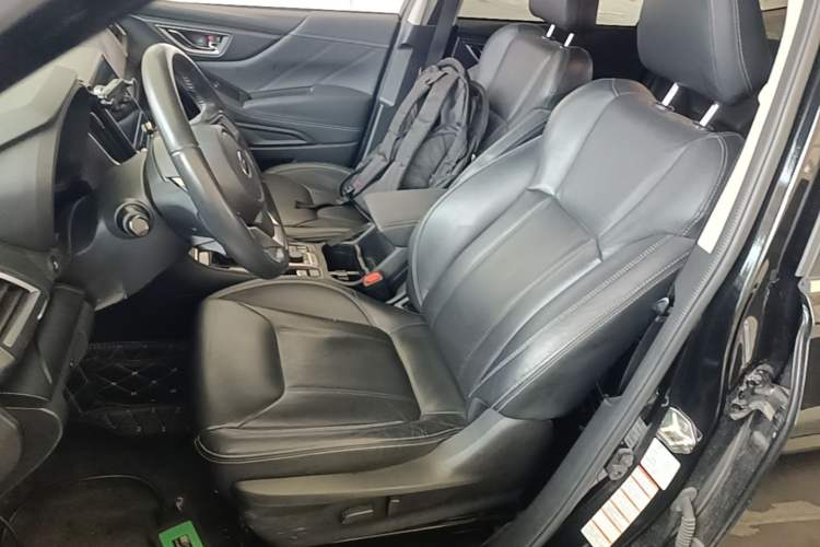 Used Subaru Forester 2019 2.0i Luxury Edition EyeSight Left Front Seat