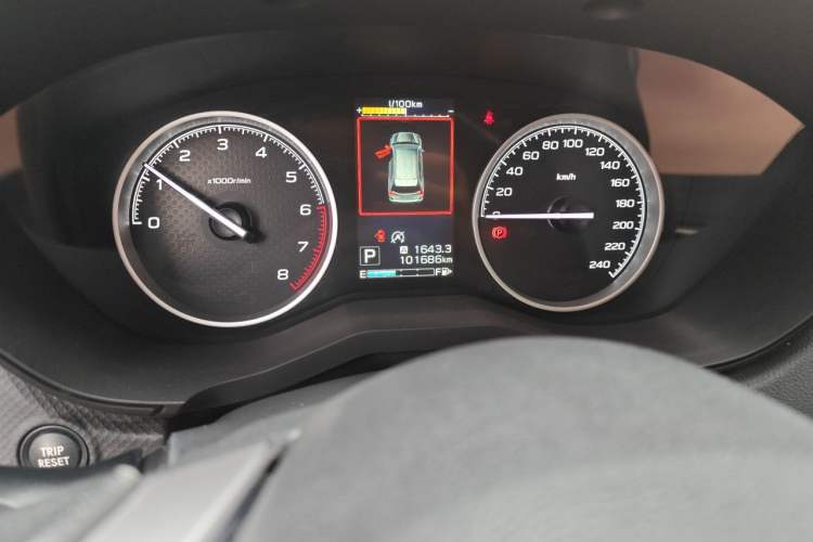 Used Subaru Forester 2019 2.0i Luxury Edition EyeSight Odometer Close Up