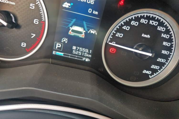 Used Subaru Forester 2019 2.0i Luxury Edition EyeSight Odometer Close Up