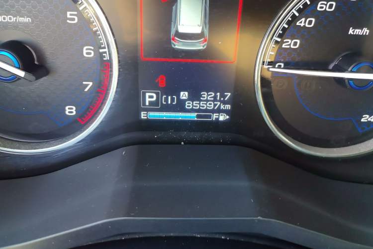 Used Subaru Forester 2019 2.0i Smart Engine Sport Edition Odometer Close Up