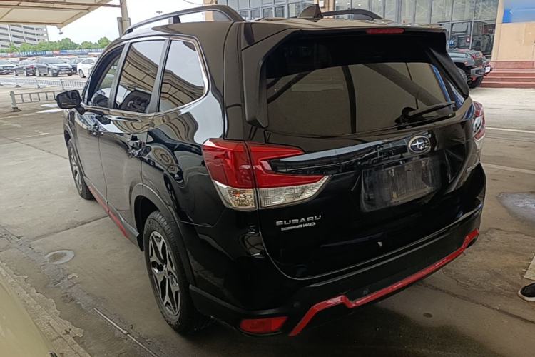 Used Subaru Forester 2019 2.0i Luxury Edition EyeSight Rear Left 45 Deg