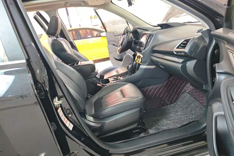 Used Subaru Forester 2019 2.0i Luxury Edition EyeSight Right Front Seat