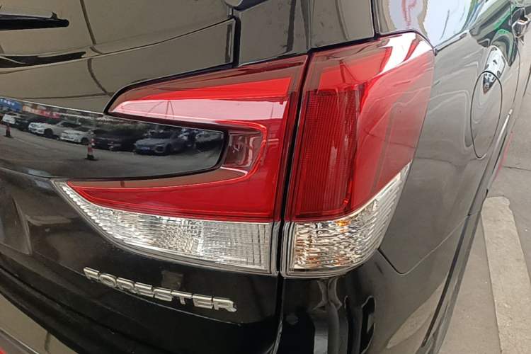 Used Subaru Forester 2019 2.0i Luxury Edition EyeSight Right Rear Taillight