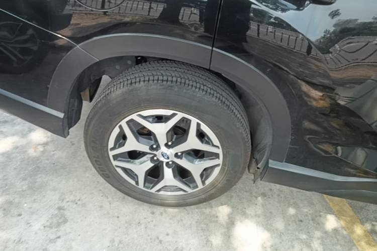 Used Subaru Forester 2019 2.0i Luxury Edition Right Rear Wheel Hub