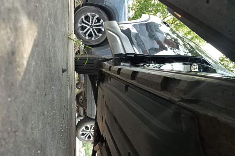 Used Subaru Forester 2019 2.0i Luxury Edition Right Side Sill