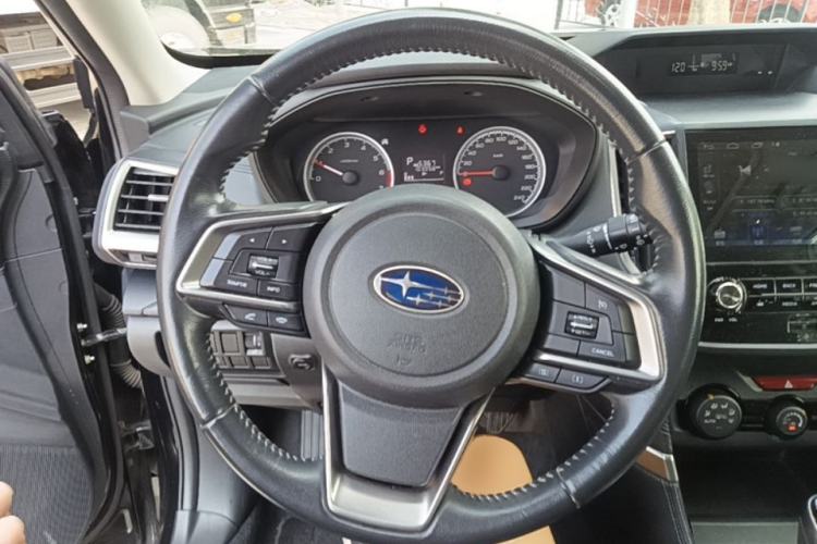 Used Subaru Forester 2019 2.0i Luxury Edition Steering Wheel