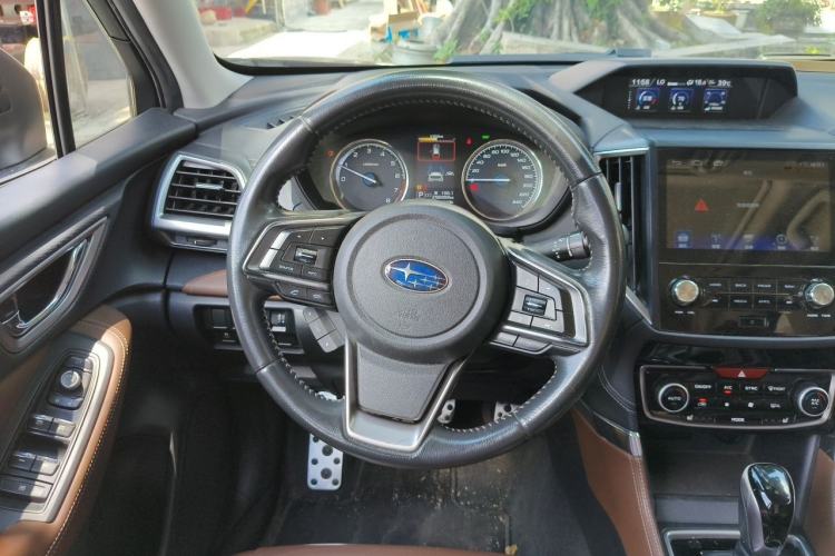 Used Subaru Forester 2019 2.0i e-Boxer Sport Edition EyeSight Steering Wheel