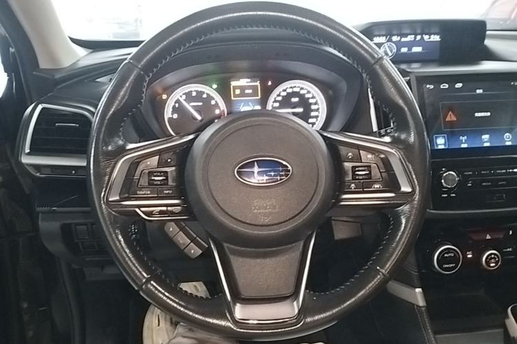 Used Subaru Forester 2019 2.0i Luxury Edition EyeSight Steering Wheel
