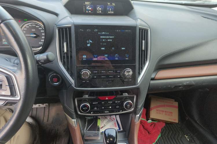 Used Subaru Forester 2019 2.0i e-Boxer Sport Edition EyeSight Audio And AC Panel