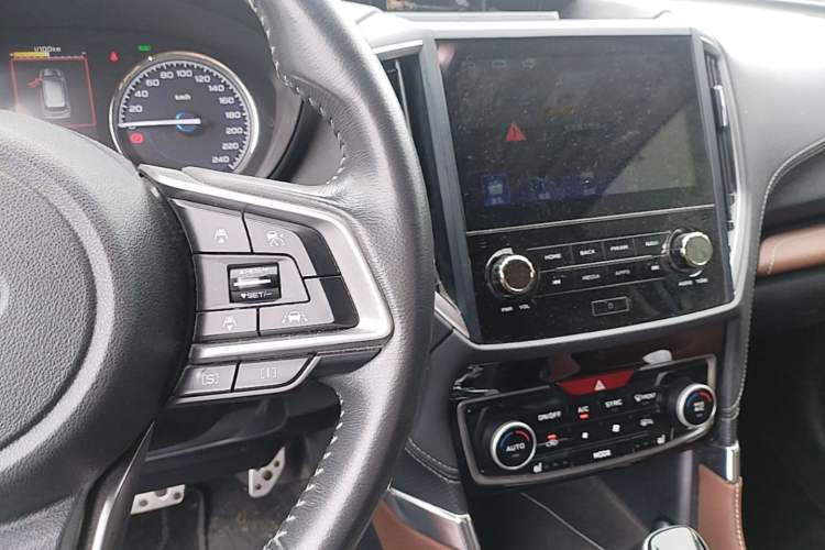 Used Subaru Forester 2019 2.0i e-Boxer Sport Edition EyeSight Audio And AC Panel