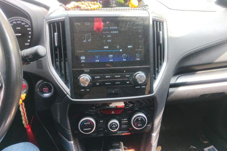 Used Subaru Forester 2019 2.0i Luxury Edition EyeSight Audio And AC Panel
