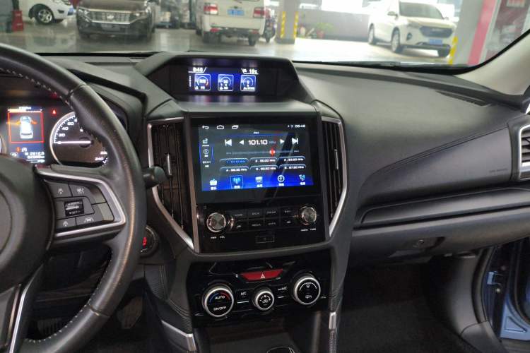 Used Subaru Forester 2019 2.0i Luxury Edition EyeSight Audio And AC Panel