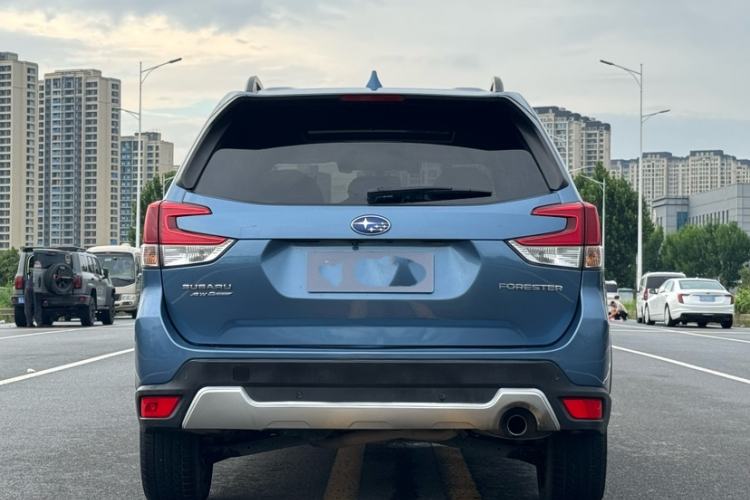 Used Subaru Forester 2019 2.0i Luxury Edition EyeSight Exterior 3
